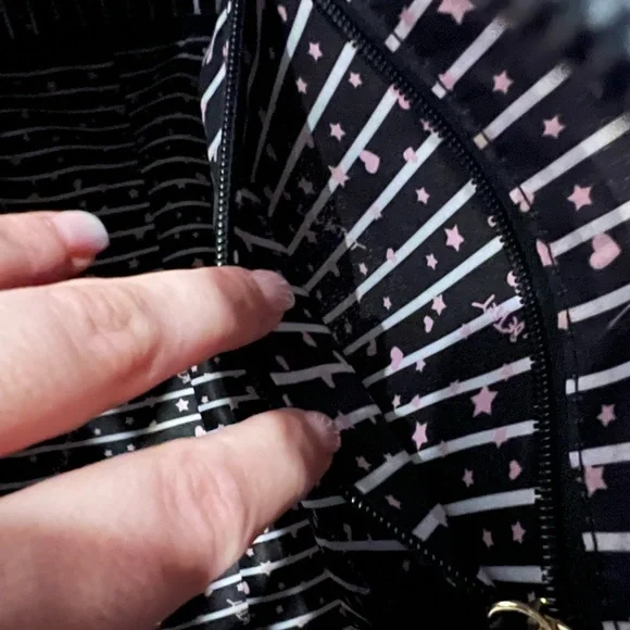 Betsey Johnson Weekender bag. Brand new with tags! - Picture 8 of 17